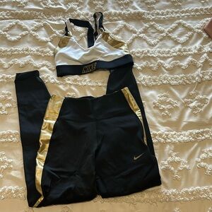 Nike set. Leggings and Sports Bra